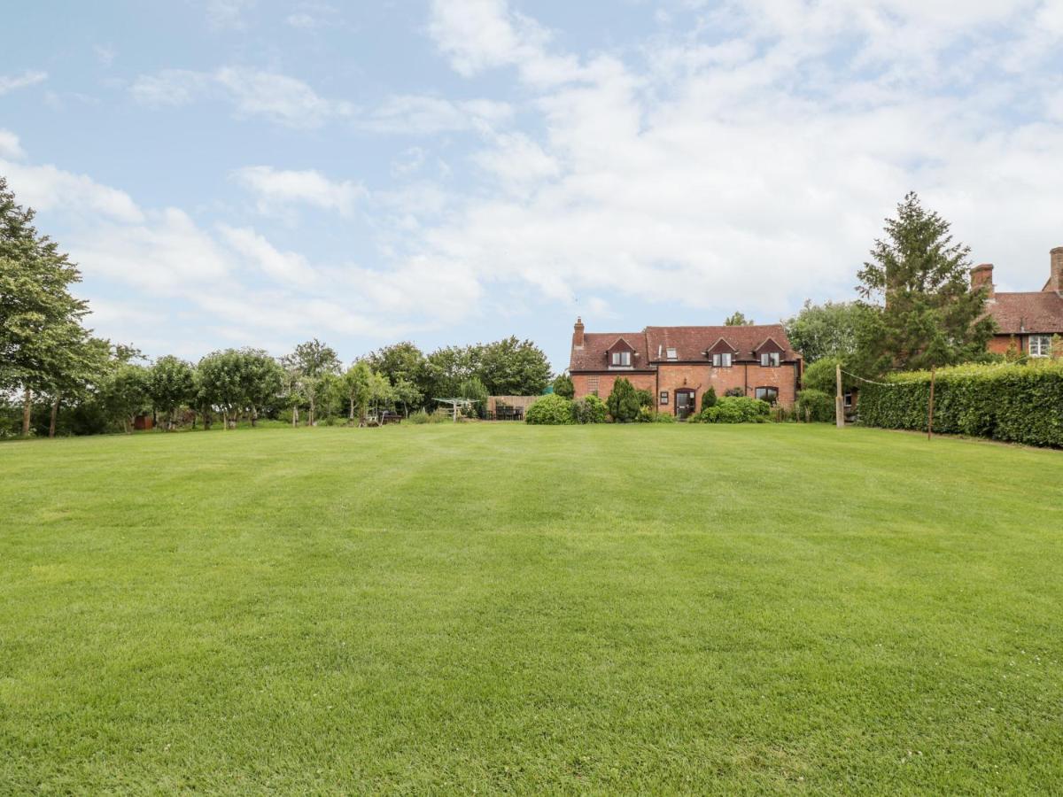 Lawn Farm Cottage Γκλόστερ Εξωτερικό φωτογραφία